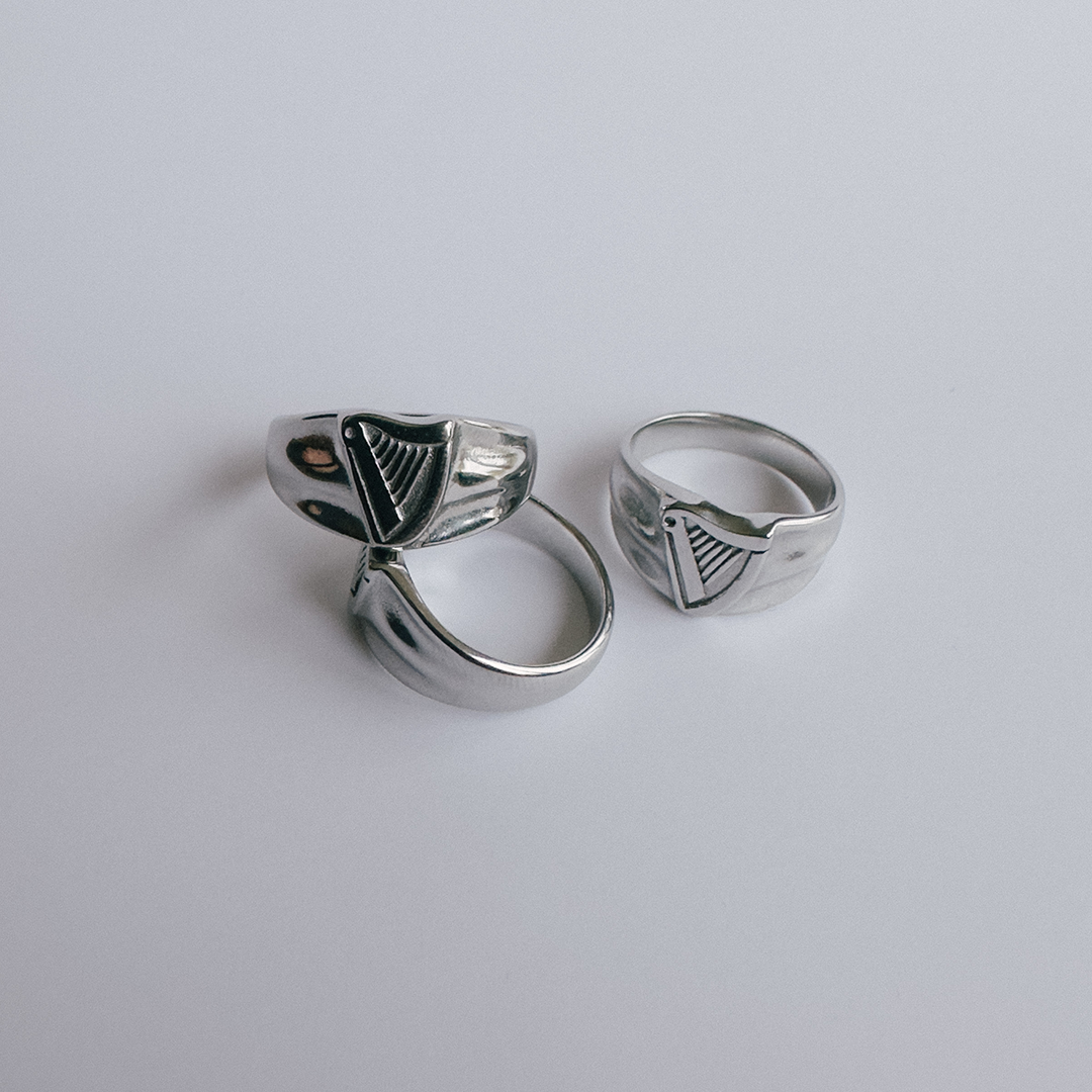 Harp Ring